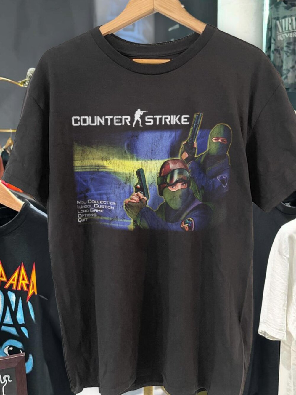 99 Cs 16 Landing Vintage Black T-Shirt